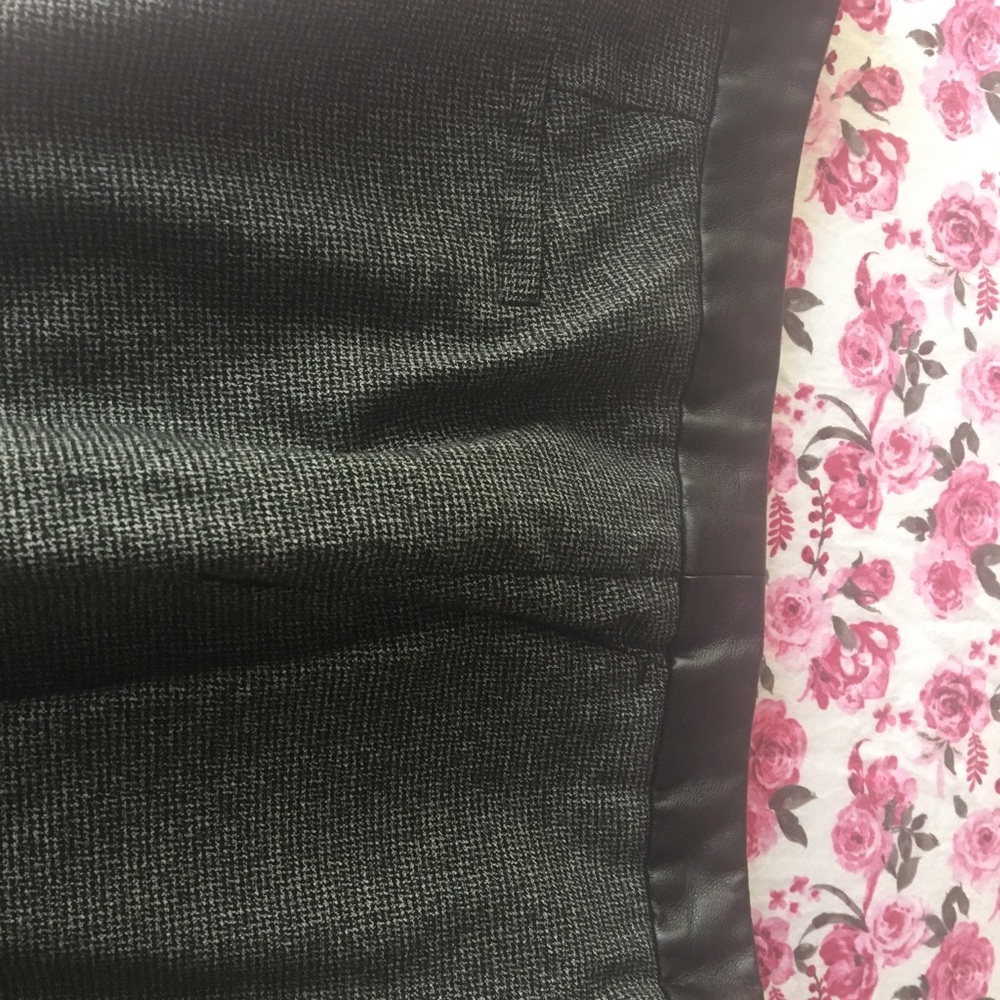 Pant - Picture 2 of 3
